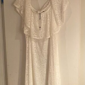 Nwt off the shoulder white maxi dress 👗